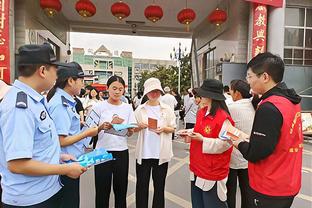 队安勿忧！墨菲：我们阵容深度很足 首发缺阵时其他人会挺身而出